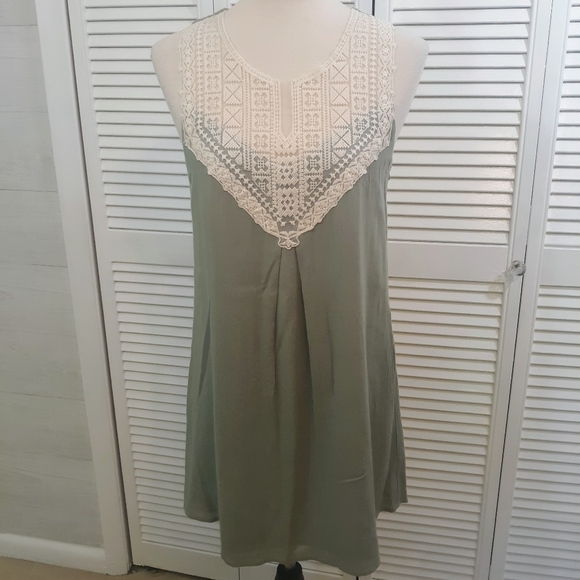 buttons Dresses & Skirts - Buttons olive aline gauze lace dress small *6